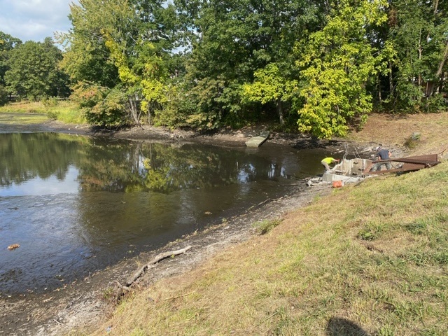 Demo of spillway